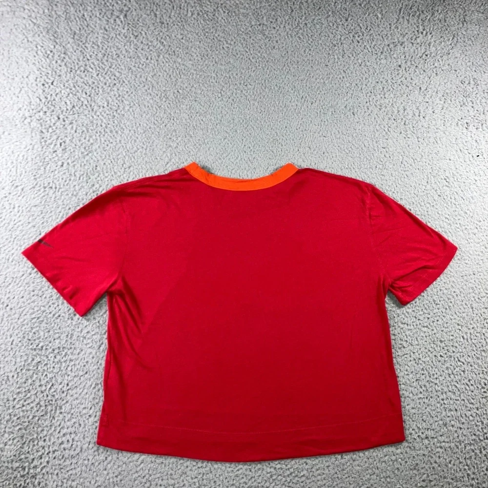 Nike NFL Tampa Bay Buccaneers T-Shirt Women M Red Cropped Ringer Graphic Tee